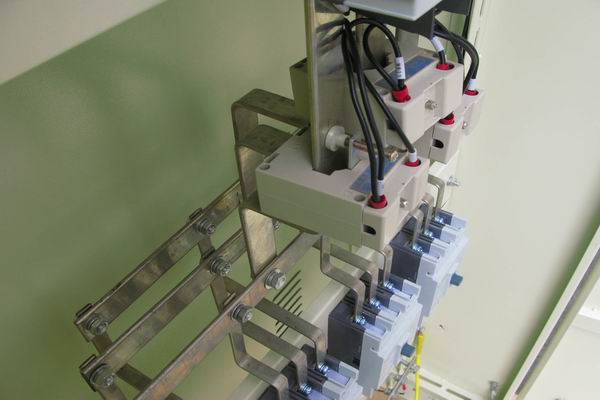 正镶白配电柜-3683谈谈配电柜的尺寸有哪些